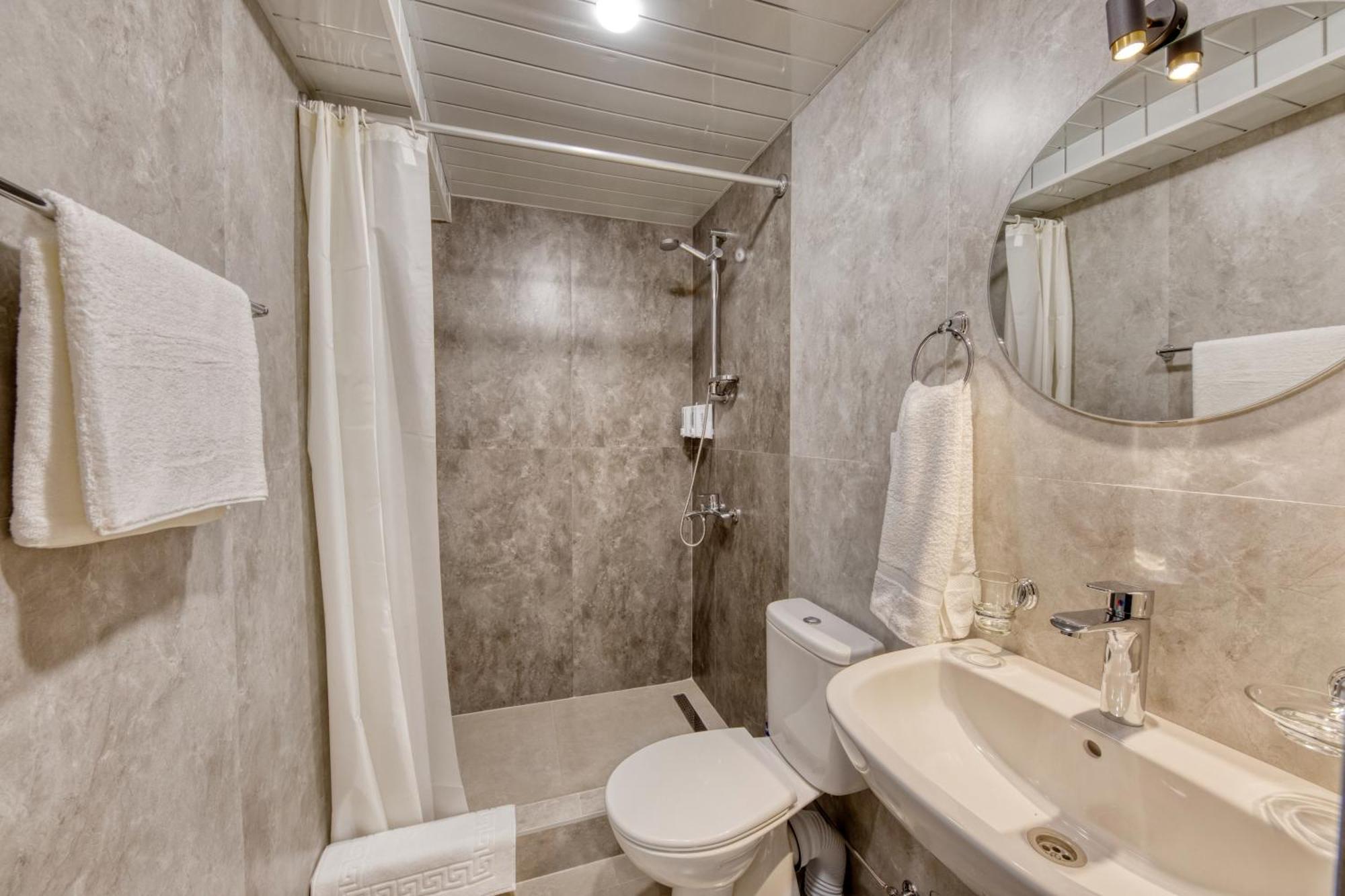 Maison Heritage Hotel Erevan Esterno foto