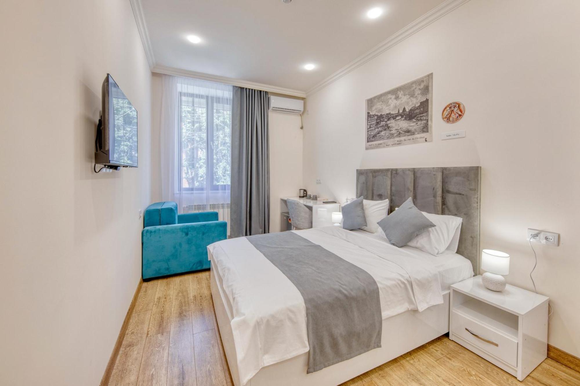 Maison Heritage Hotel Erevan Esterno foto